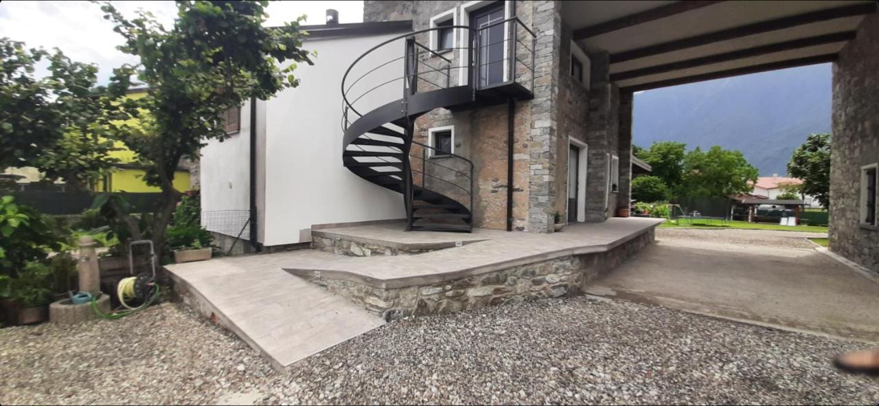 Casa Vacanze Zia Vivina Sorico Exterior foto